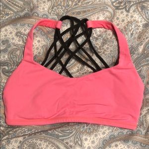 Lululemon Free To Be bra - size 6